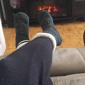 Meet your Posher, Divora